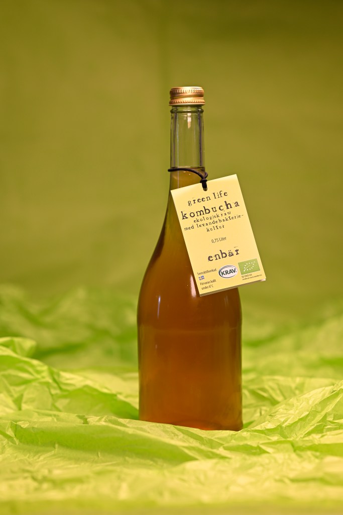 Green life kombucha med enbär 0,75 liter